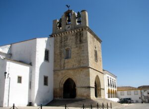 Monument-Faro-Cathedral-2