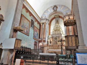 Tavira-Igreja-de-Santiago